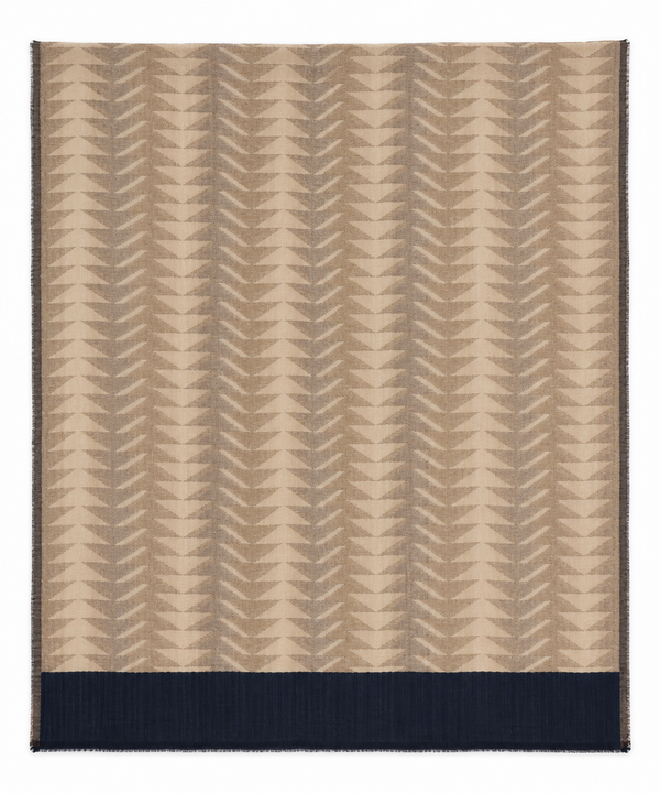 GOLD SCARF in black chevron