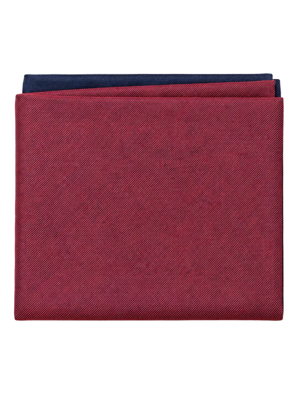 GOLD SCARF in maroon